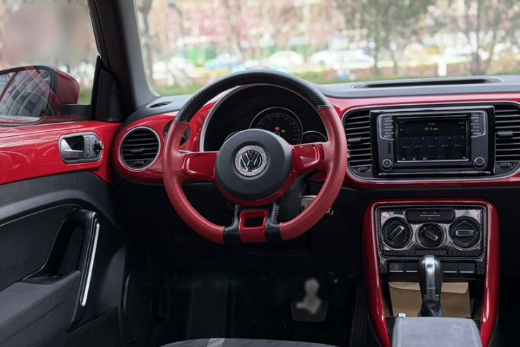 Used Volkswagen Beetle 2018 180TSI Yile Model Interior 2