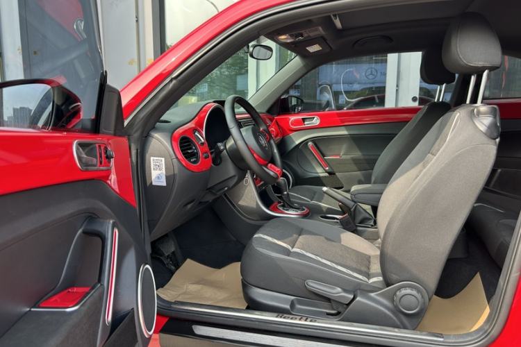 Used Volkswagen Beetle 2018 180TSI Shangle Model Interior 2