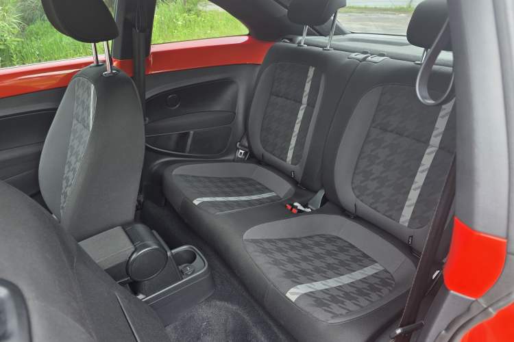 Used Volkswagen Beetle 2018 180TSI Joyful Orange Edition Interior 3