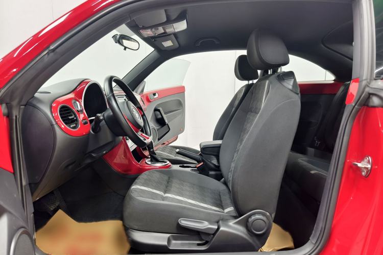 Used Volkswagen Beetle 2018 180TSI Yile Model Interior 3