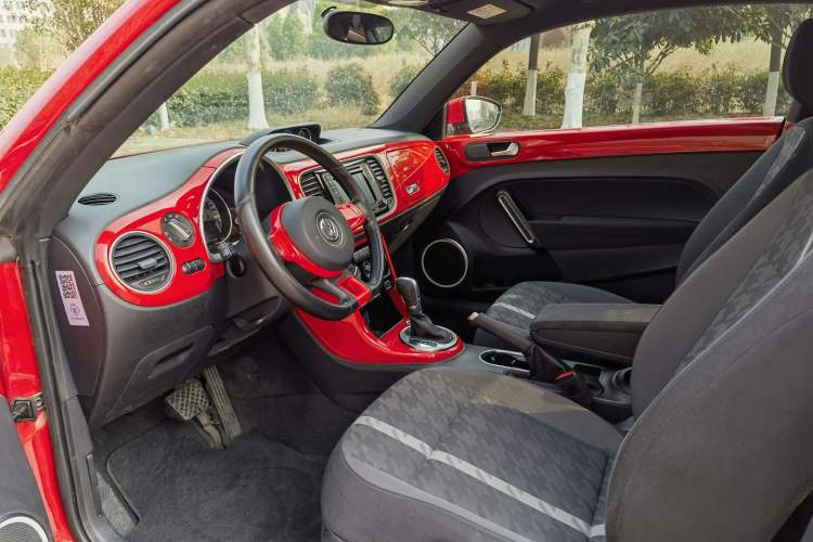 Used Volkswagen Beetle 2018 180TSI Shangle Model Interior 3