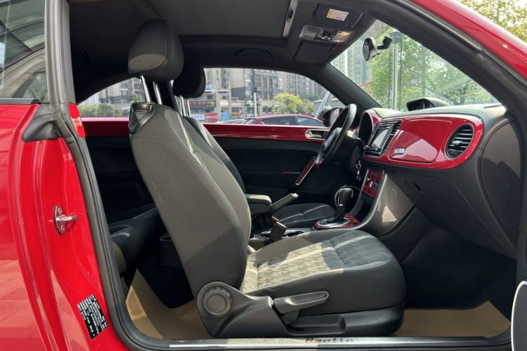 Used Volkswagen Beetle 2018 180TSI Shangle Model Interior 4