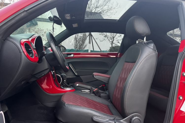 Used Volkswagen Beetle 2018 180TSI Shangle Model Interior 5