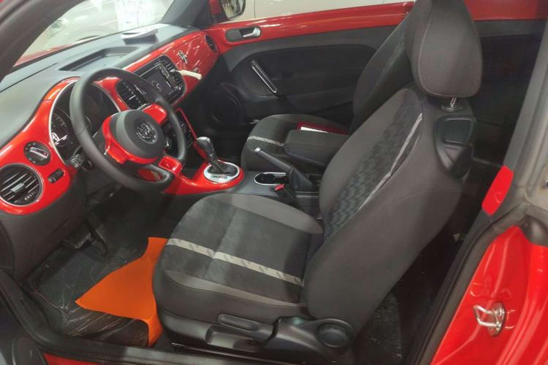 Used Volkswagen Beetle 2018 180TSI Yile Model Left Front Seat