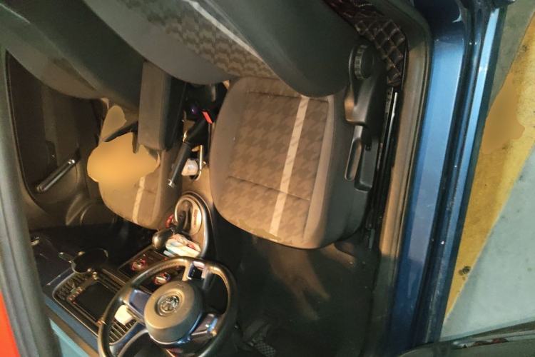 Used Volkswagen Beetle 2018 180TSI Yile Model Left Front Seat
