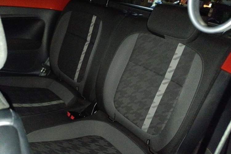 Used Volkswagen Beetle 2018 180TSI Yile Model Left Rear Seat