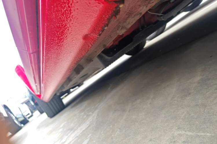 Used Volkswagen Beetle 2018 180TSI Shangle Model Left Side Sill
