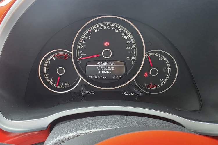 Used Volkswagen Beetle 2018 180TSI Joyful Orange Edition Odometer Close Up