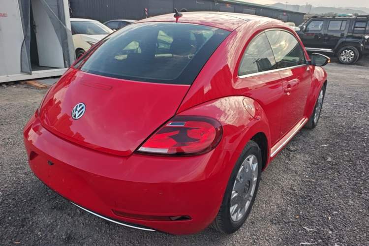 Used Volkswagen Beetle 2018 180TSI Shangle Model Rear Right 45 Deg