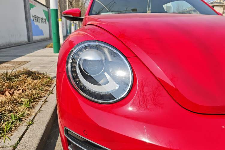 Used Volkswagen Beetle 2018 180TSI Shangle Model Right Front Headlight