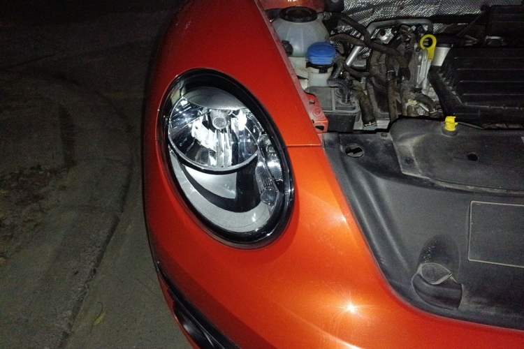 Used Volkswagen Beetle 2018 180TSI Yile Model Right Front Headlight