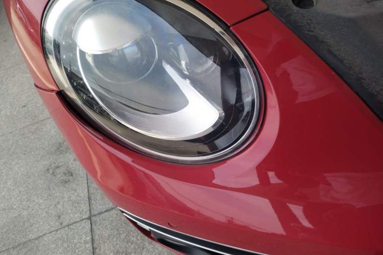 Used Volkswagen Beetle 2018 280TSI Zongle Model Right Front Headlight