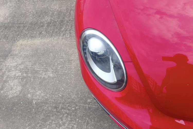 Used Volkswagen Beetle 2018 180TSI Majestic Red Edition Right Front Headlight