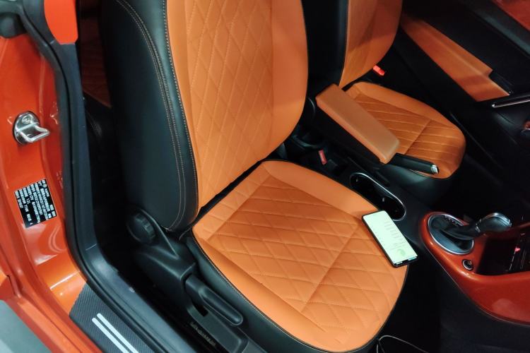 Used Volkswagen Beetle 2018 180TSI Yile Model Right Front Seat