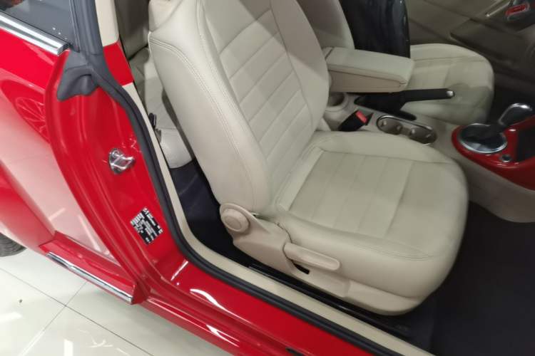 Used Volkswagen Beetle 2018 180TSI Shangle Model Right Front Seat