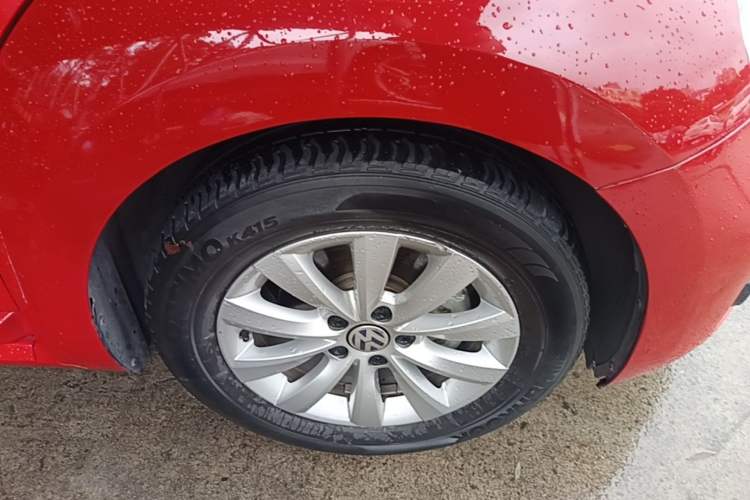 Used Volkswagen Beetle 2018 180TSI Yile Model Right Front Wheel Hub