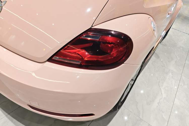 Used Volkswagen Beetle 2018 180TSI Yile Model Right Rear Taillight