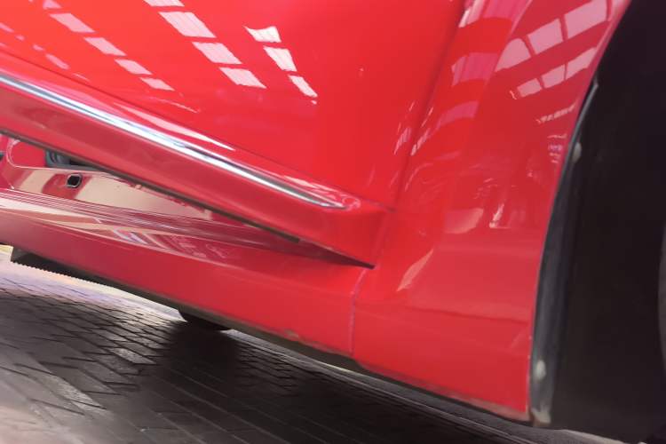 Used Volkswagen Beetle 2018 180TSI Yile Model Right Side Sill