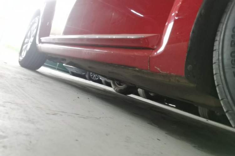 Used Volkswagen Beetle 2018 180TSI Yile Model Right Side Sill