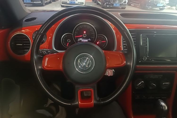 Used Volkswagen Beetle 2018 180TSI Shangle Model Steering Wheel