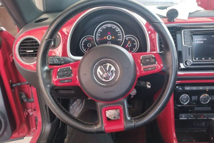 Used Volkswagen Beetle 2018 280TSI Zongle Model Steering Wheel