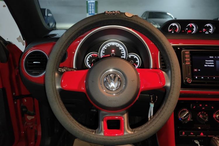 Used Volkswagen Beetle 2018 180TSI Shangle Model Steering Wheel