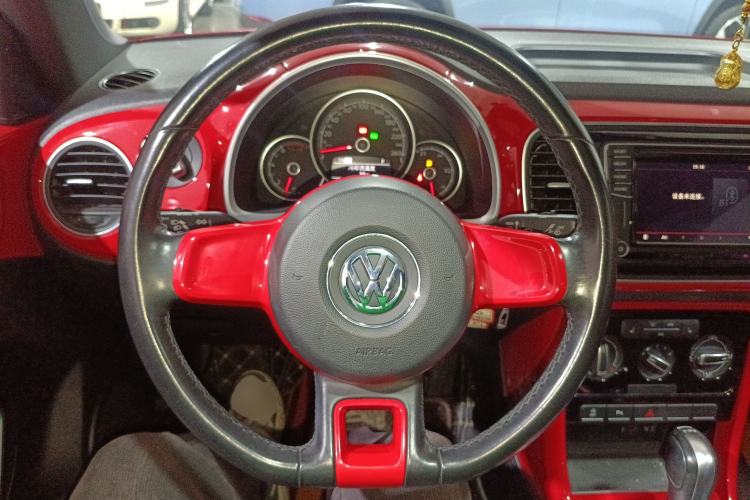 Used Volkswagen Beetle 2018 180TSI Shangle Model Steering Wheel