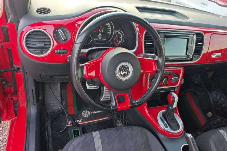 Used Volkswagen Beetle 2018 180TSI Shangle Model Steering Wheel