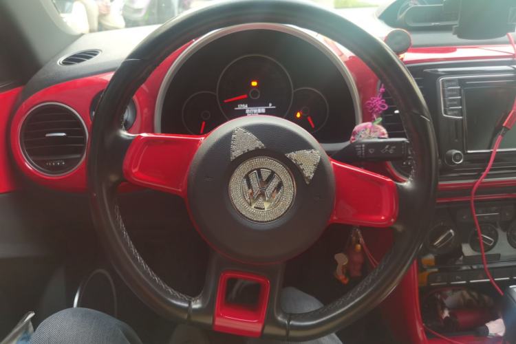 Used Volkswagen Beetle 2018 180TSI Majestic Red Edition Steering Wheel