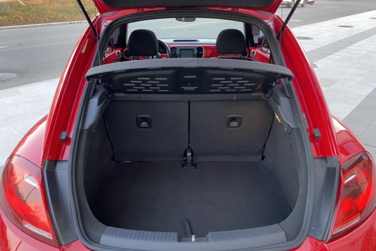 Used Volkswagen Beetle 2018 180TSI Shangle Model Trunk