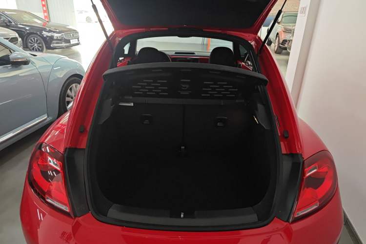 Used Volkswagen Beetle 2018 180TSI Yile Model Trunk