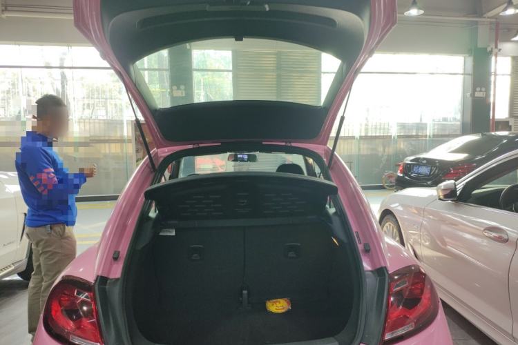 Used Volkswagen Beetle 2018 180TSI Yile Model Trunk