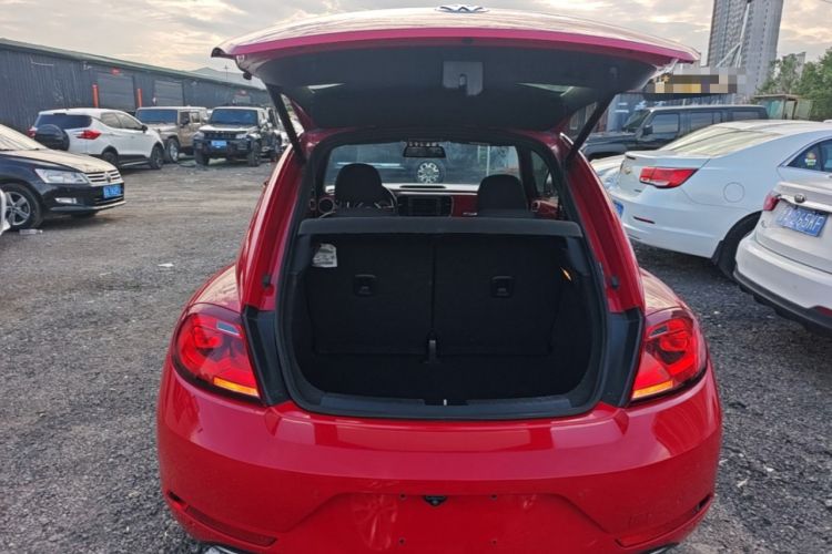 Used Volkswagen Beetle 2018 180TSI Shangle Model Trunk
