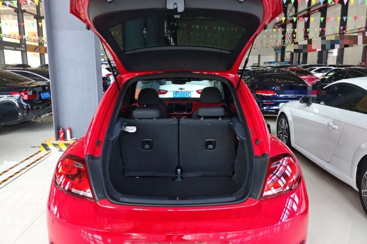 Used Volkswagen Beetle 2018 180TSI Yile Model Trunk