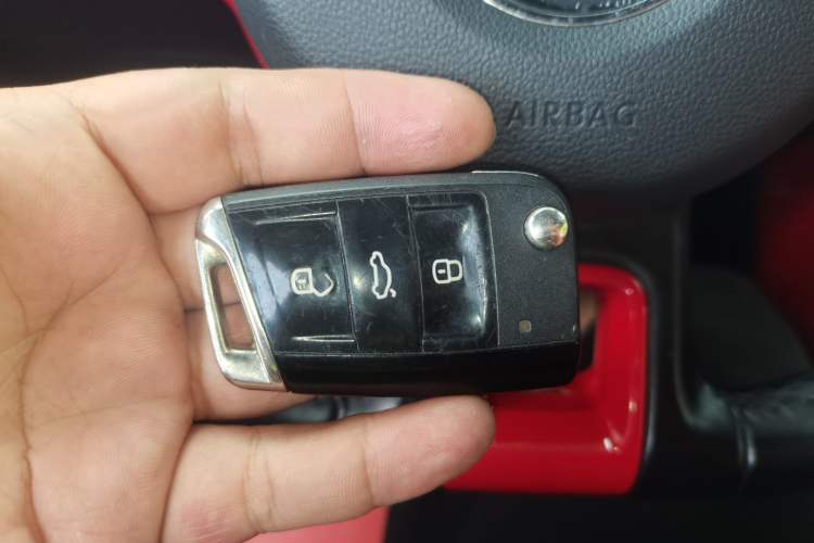 Used Volkswagen Beetle 2018 180TSI Shangle Model Vehicle Key