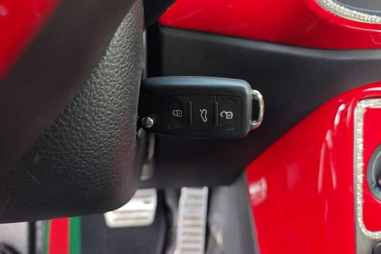 Used Volkswagen Beetle 2018 180TSI Shangle Model Vehicle Key
