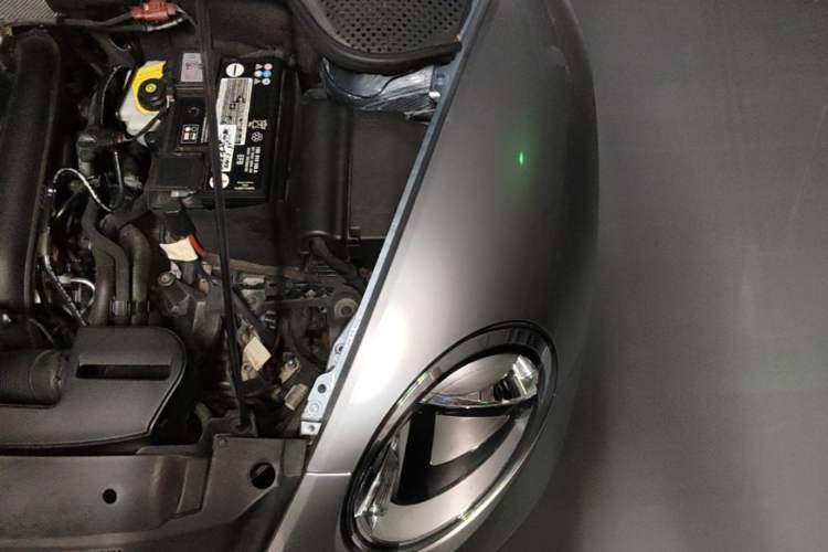 Used Volkswagen Beetle 2018 180TSI Yile Model Engine Bay Left