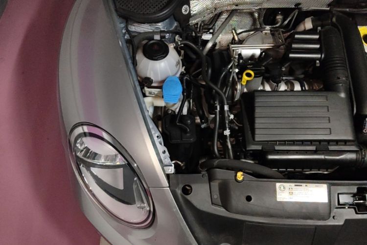 Used Volkswagen Beetle 2018 180TSI Yile Model Engine Bay Right