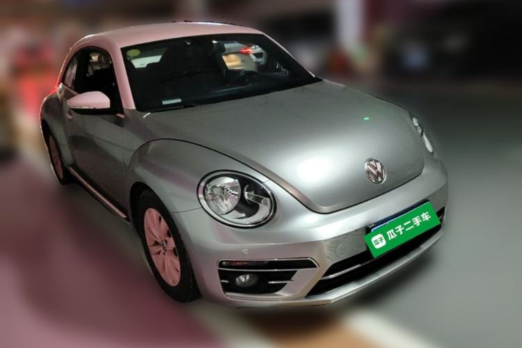 Used Volkswagen Beetle 2018 180TSI Yile Model Front Right 45 Deg