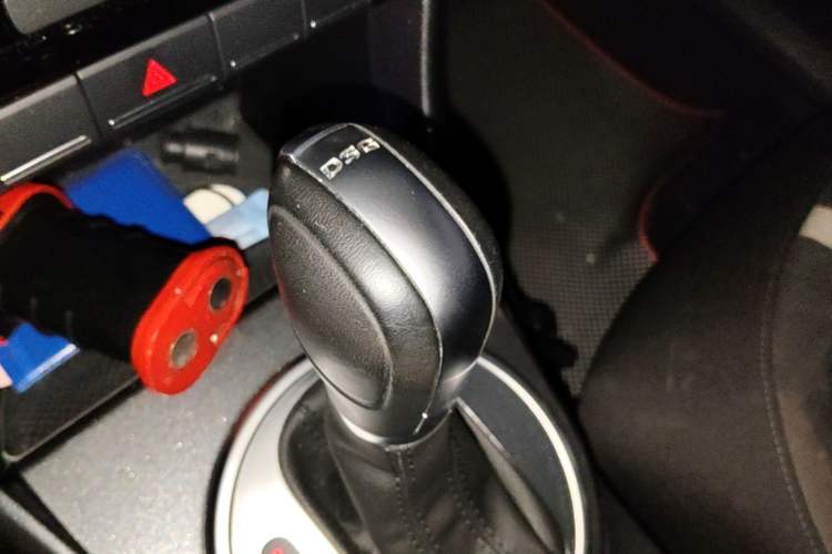 Used Volkswagen Beetle 2018 180TSI Yile Model Gear Lever