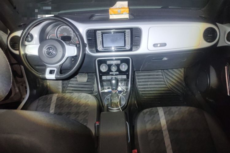 Used Volkswagen Beetle 2018 180TSI Yile Model Interior 2