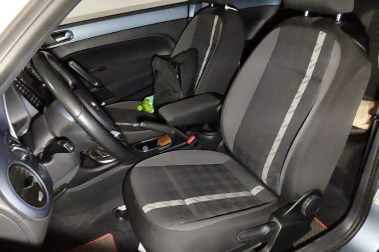 Used Volkswagen Beetle 2018 180TSI Yile Model Left Front Seat