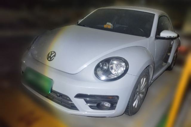 Ojetý Volkswagen Beetle 2018 180TSI Yile Model