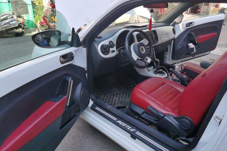 Used Volkswagen Beetle 2018 180TSI Shangle Model Driver Seat