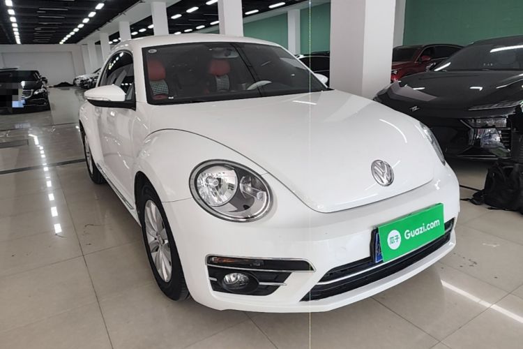 Used Volkswagen Beetle 2018 180TSI Yile Model Front Right 45 Deg