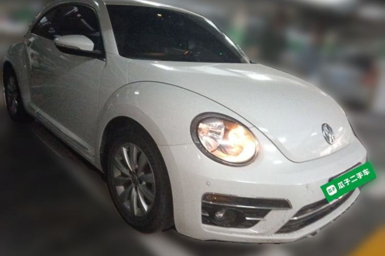 Used Volkswagen Beetle 2018 180TSI Yile Model Front Right 45 Deg
