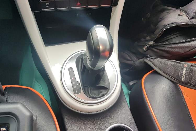 Used Volkswagen Beetle 2018 180TSI Yile Model Gear Lever