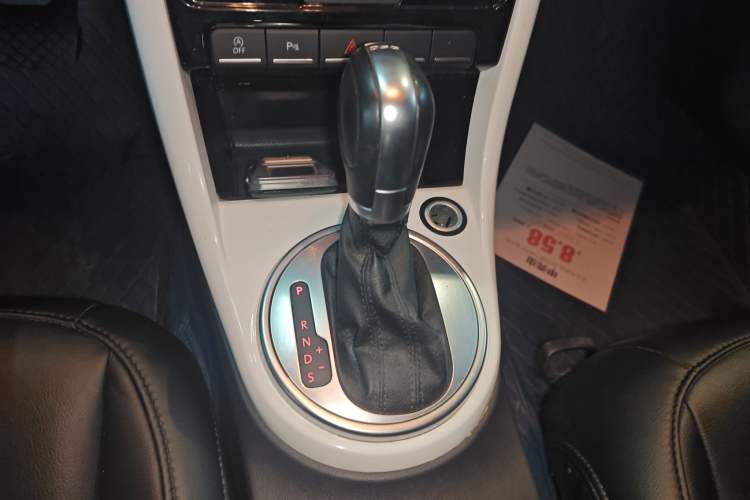 Used Volkswagen Beetle 2018 180TSI Yile Model Gear Lever