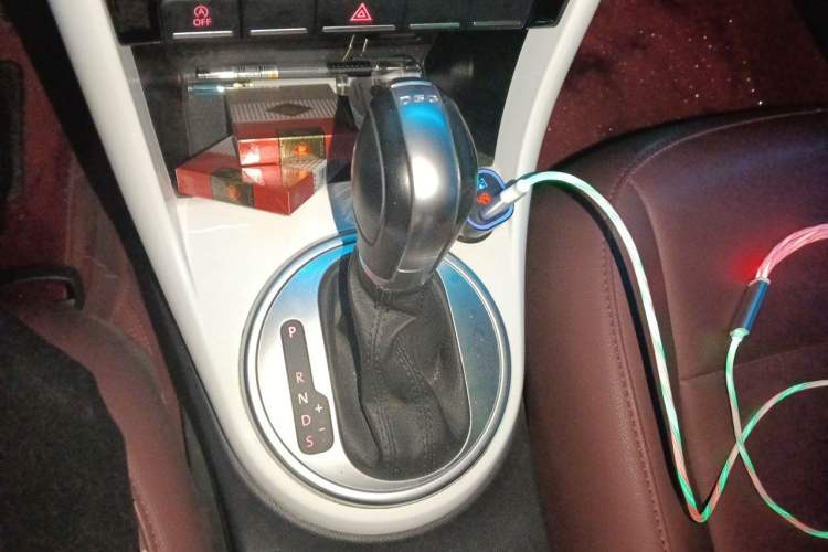 Used Volkswagen Beetle 2018 180TSI Yile Model Gear Lever