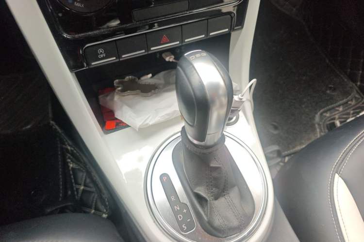 Used Volkswagen Beetle 2018 180TSI Yile Model Gear Lever